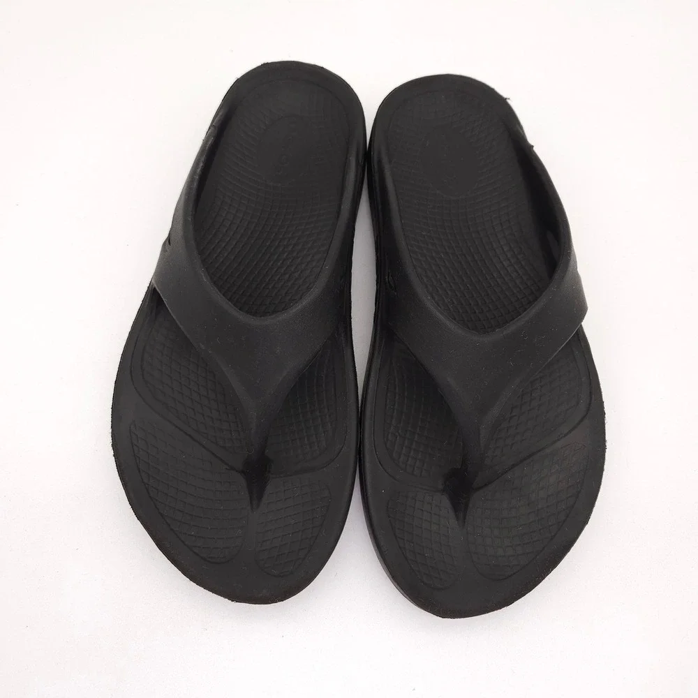 OOFOS‎ OOriginal (Men's 9 Women's 11) Black Recovery Thong Sandals Flip Flops